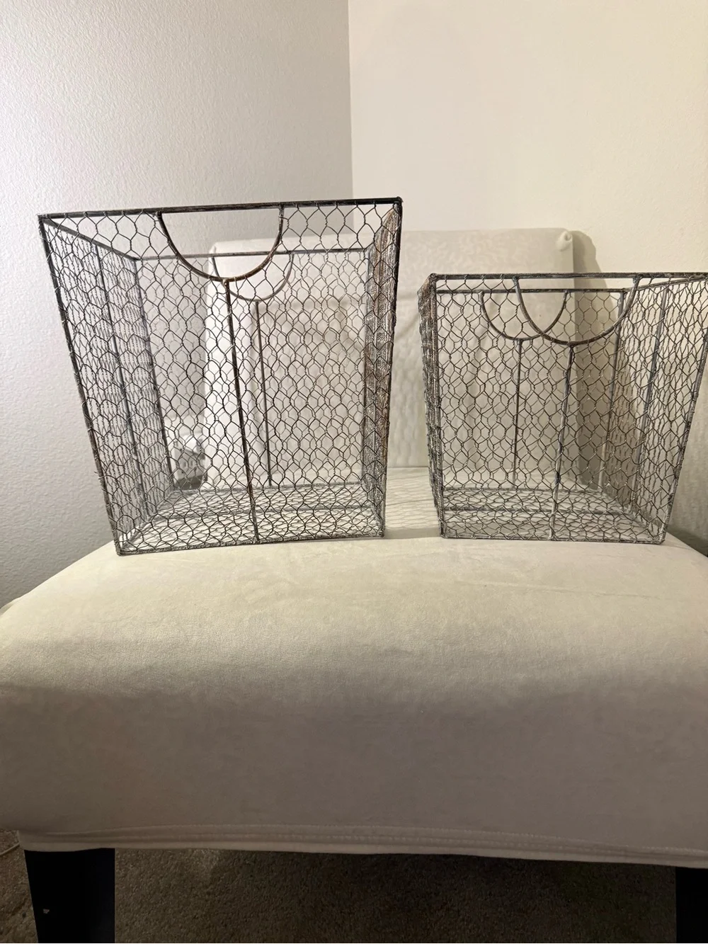 Set of 2 Rustic Chicken Wire Metal Storage Baskets Farmhouse Decor